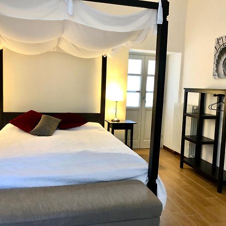 Villa Maghetti - Modernized Flat In Historic Palazzo In The Center Of לואינו מראה חיצוני תמונה