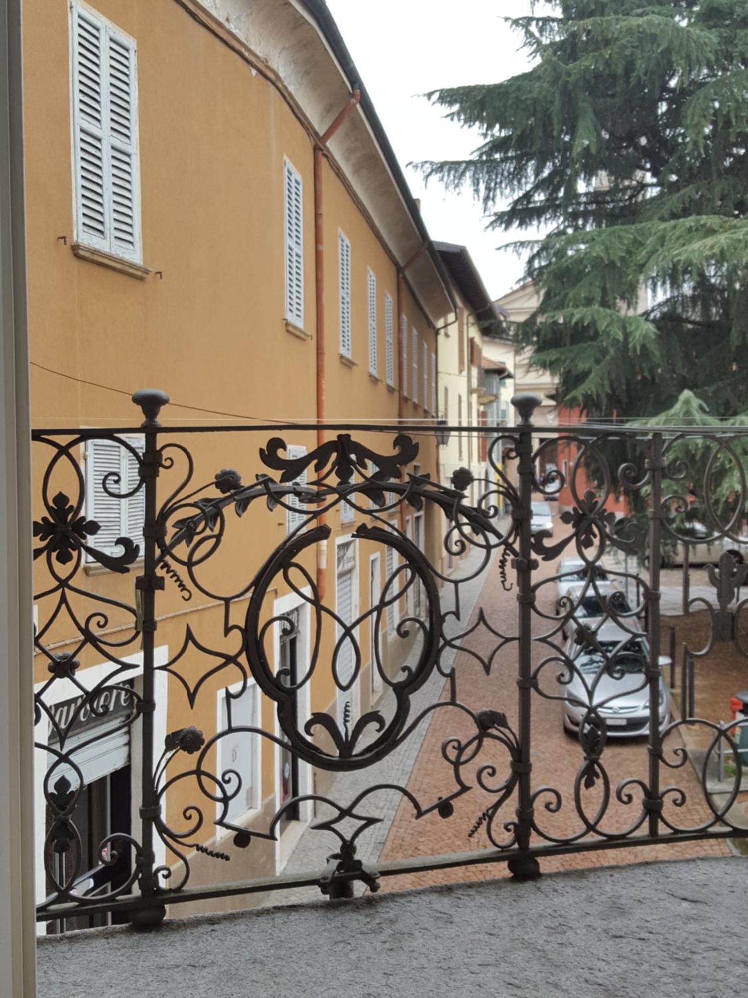 Villa Maghetti - Modernized Flat In Historic Palazzo In The Center Of לואינו מראה חיצוני תמונה